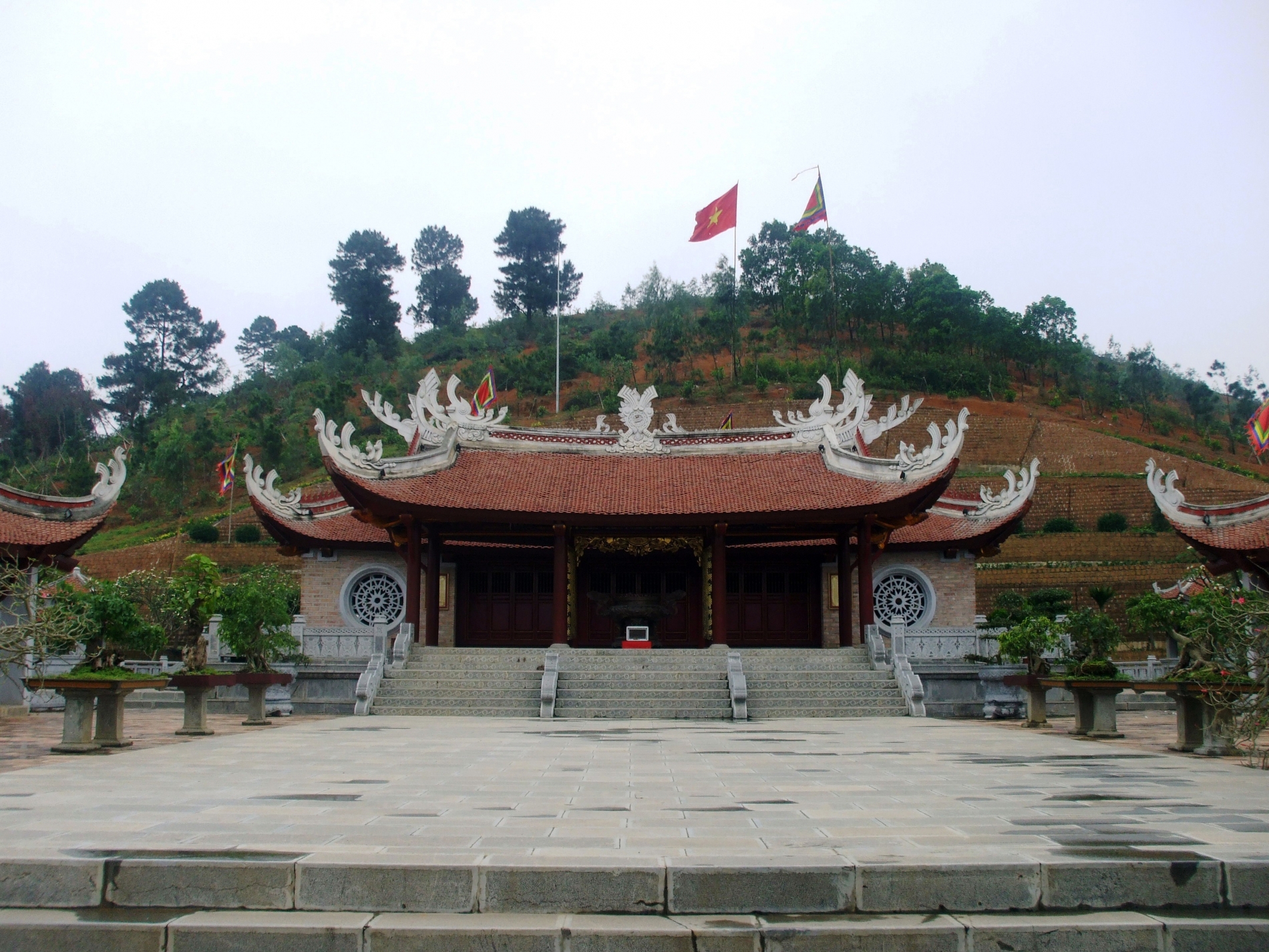 Hà Nội - Huế - Lăng Cô