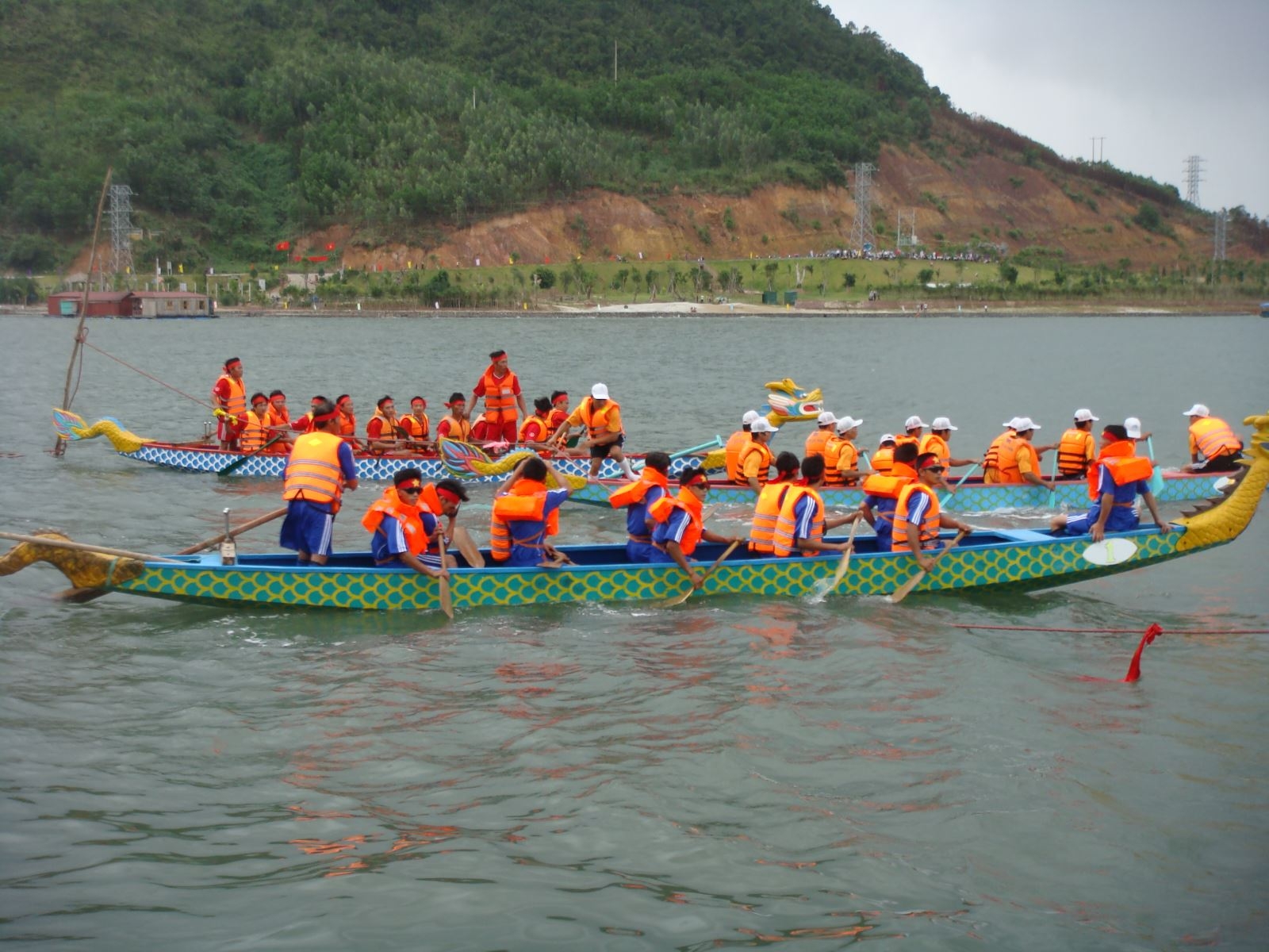 DU LỊCH VÂN ĐỒN - QUAN LẠN